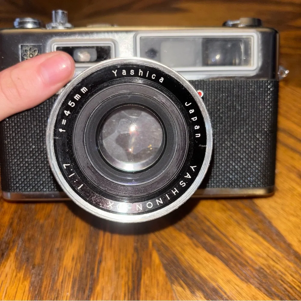 Vintage Yashica Electro 35 rangefinder film camera